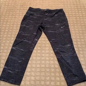 Nike Run Crop Leggings